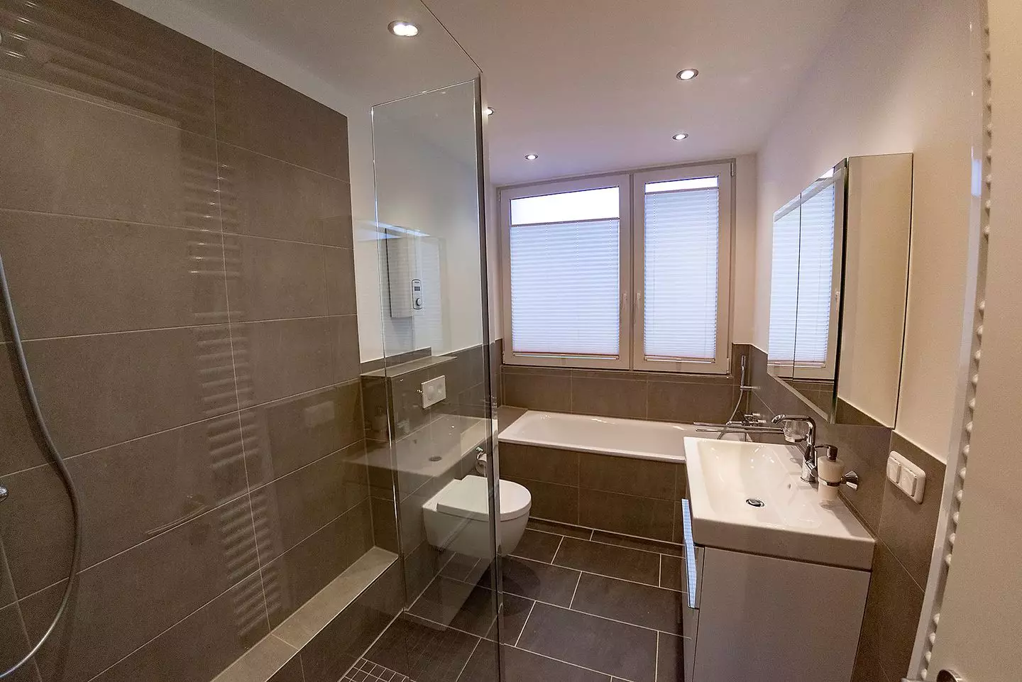 Moderne 2,5-Zimmer-Loftwohnung mit Balkon
