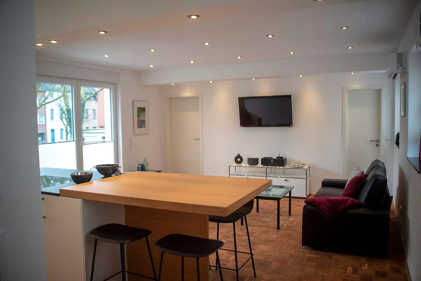 Moderne 2,5-Zimmer-Loftwohnung mit Balkon