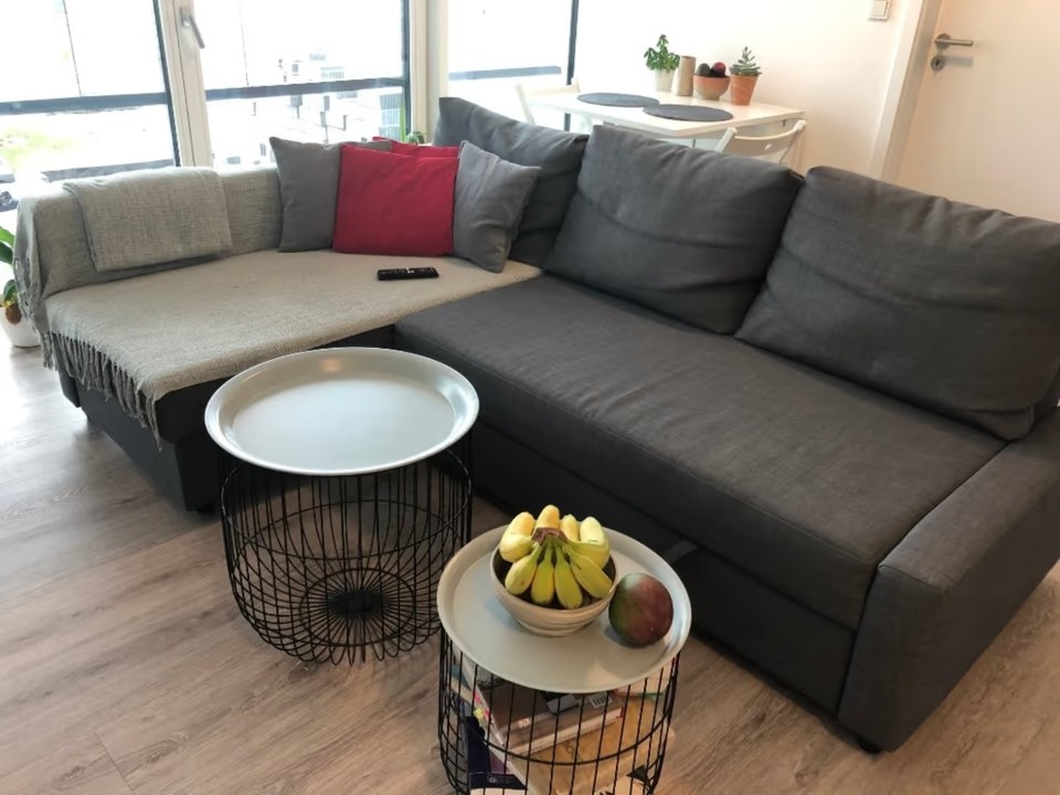 Voll möblierte 3-Zimmer-Wohnung mit großer Terrasse in Berlin-Weißensee