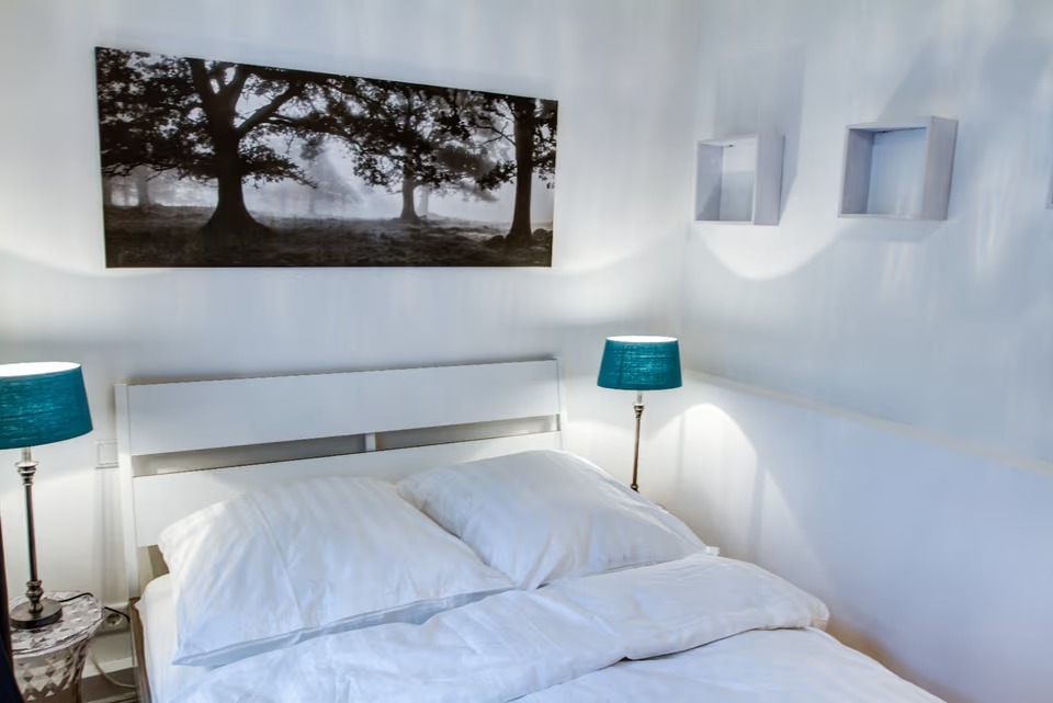 Voll möblierte 3-Zimmer-Wohnung mit Balkon in Berlin-Wedding