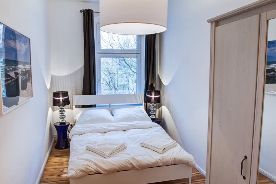 Voll möblierte 3-Zimmer-Wohnung mit Balkon in Berlin-Wedding