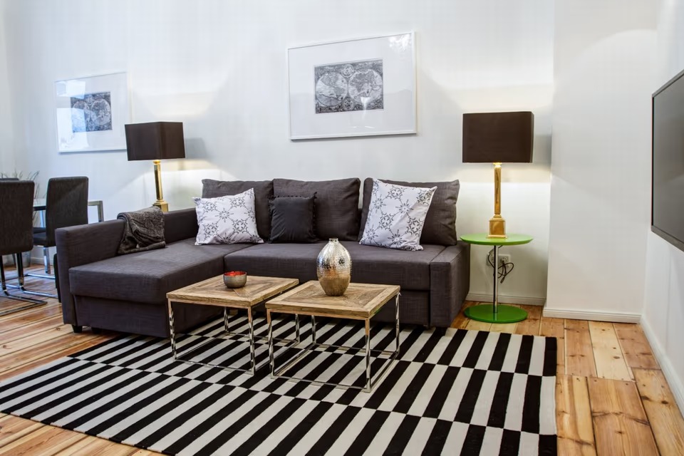 Voll möblierte 3-Zimmer-Wohnung mit Balkon in Berlin-Wedding