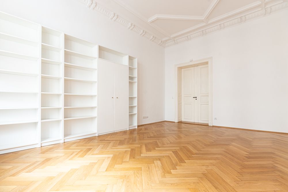 Hochwertige Altbauwohnung mit Balkon in bester Lage Leipzig