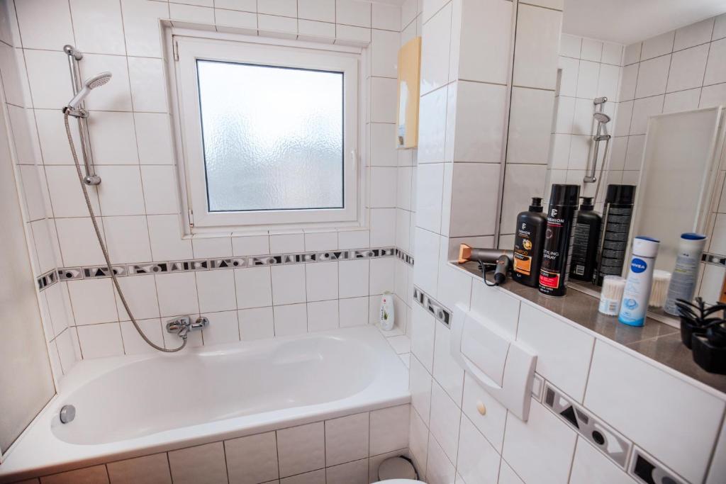 Attraktive möblierte Wohnung mit Gartenblick in Bochum