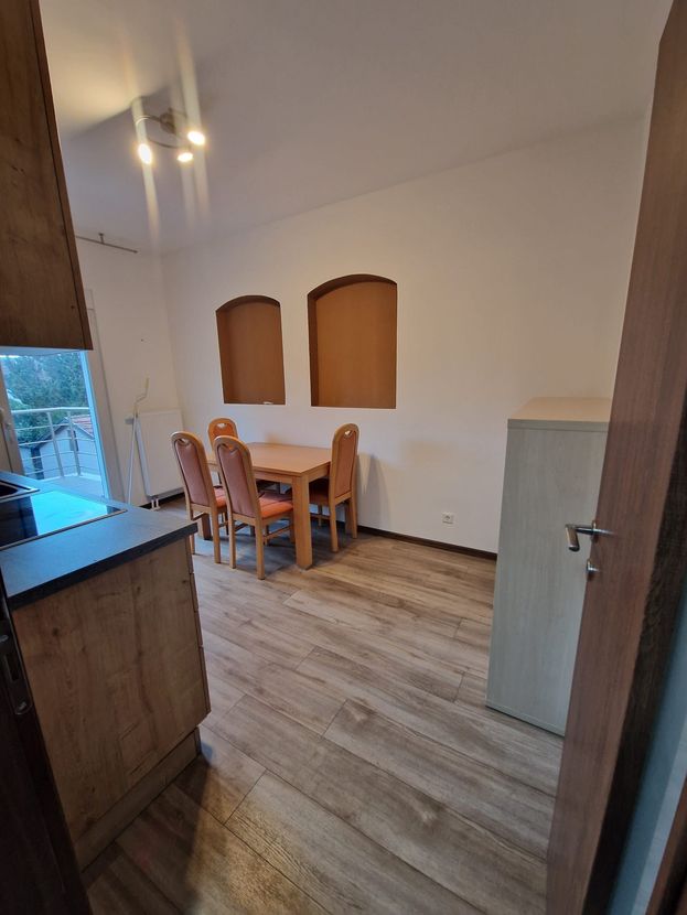 Schöne 2-Zimmer Wohnung, frisch saniert, in Stuttgart