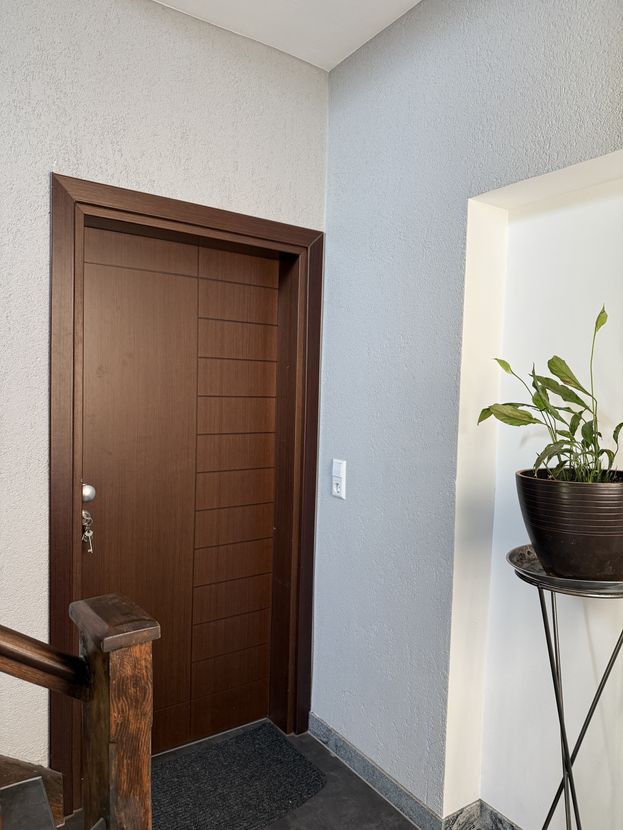 Schöne 2-Zimmer Wohnung, frisch saniert, in Stuttgart