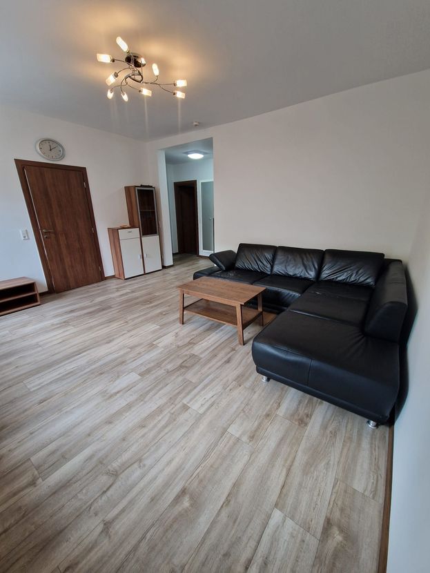 Schöne 2-Zimmer Wohnung, frisch saniert, in Stuttgart