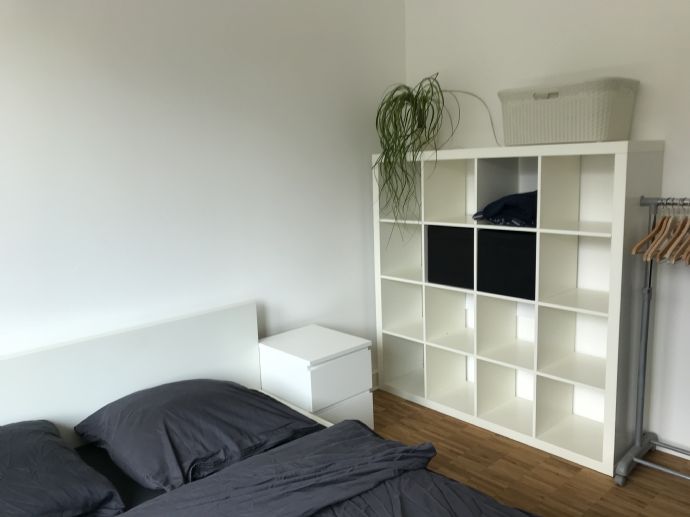 Helle 2-Zimmer-Wohnung mit Balkon & Aufzug in Sachsenhausen