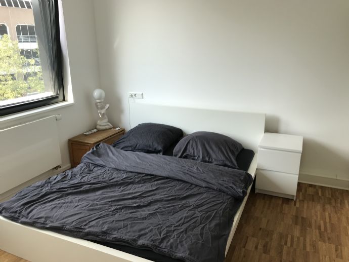 Helle 2-Zimmer-Wohnung mit Balkon & Aufzug in Sachsenhausen