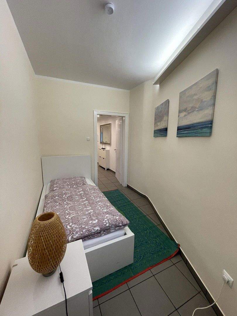 Stilvolle 2-Zimmer-Wohnung mit zwei Balkonen in Düsseldorf-Altstadt