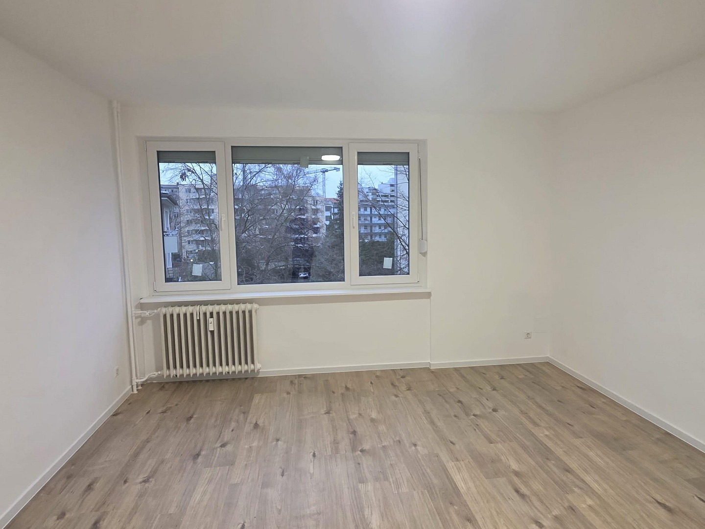 Komplett sanierte 2-Zimmer Wohnung Nahe Schloss Charlottenburg