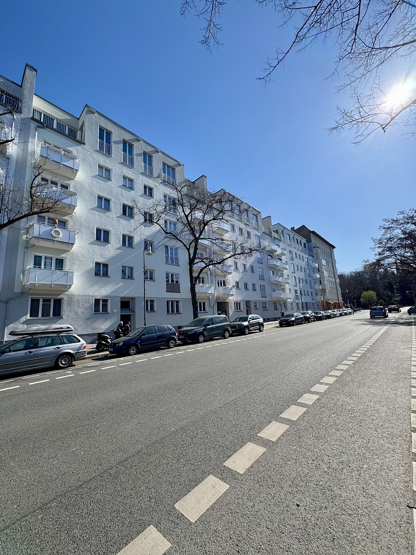 Bezugsfreie 1-Zimmer-Wohnung von privat in Kreuzberg