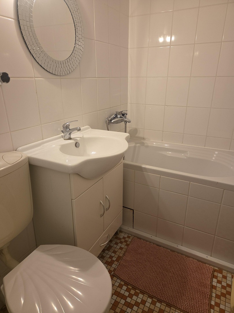 Schöne 1-Raum Wohnung in Mitte nahe Alexanderplatz