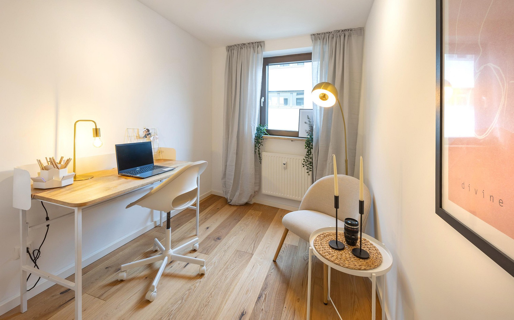 Kernsaniert & bezugsfertig: 3 Zimmerwohnung in sehr guter Lage in Maxvorstadt